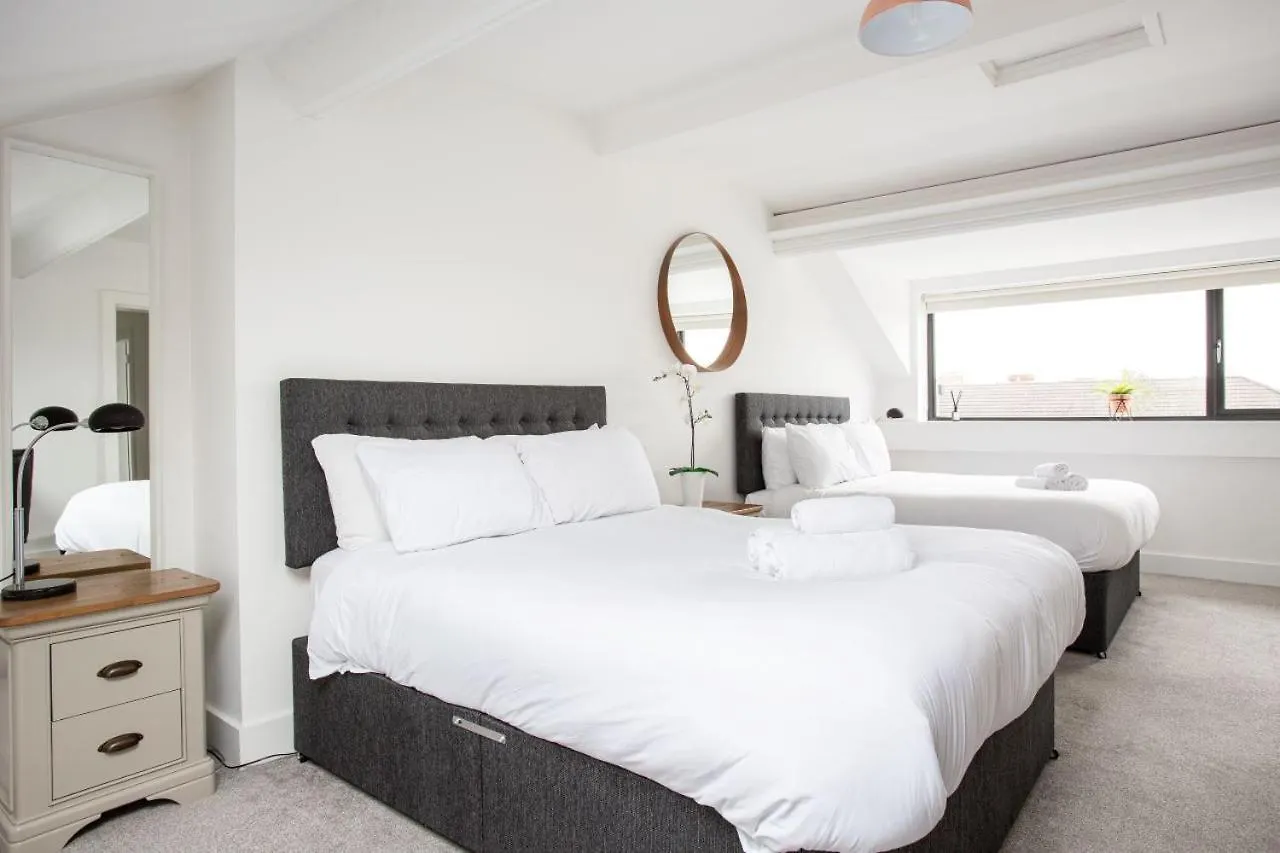 Fabulous Penthouse, Brilliant Location, Sleeps 6! Apartment Belfast 0*,  United Kingdom